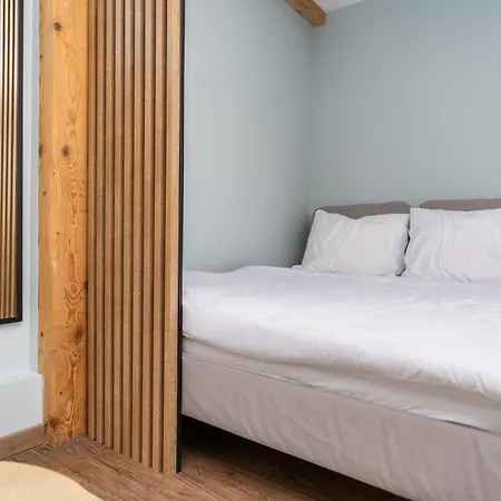 Dietla Anta Apartman *